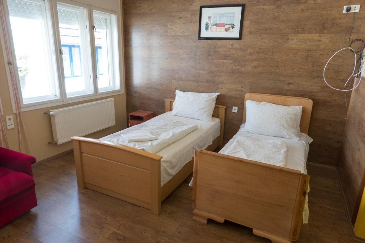 Mueller'S 1 Apartment Siofok Exterior photo