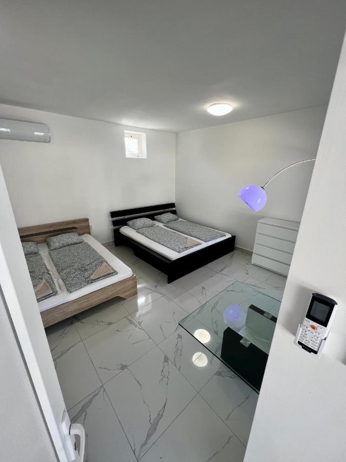 Mueller'S 1 Apartment Siofok Exterior photo
